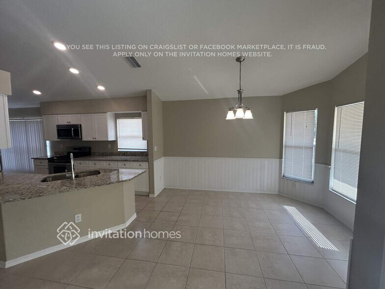 Building Photo - 1654 Wakefield Dr