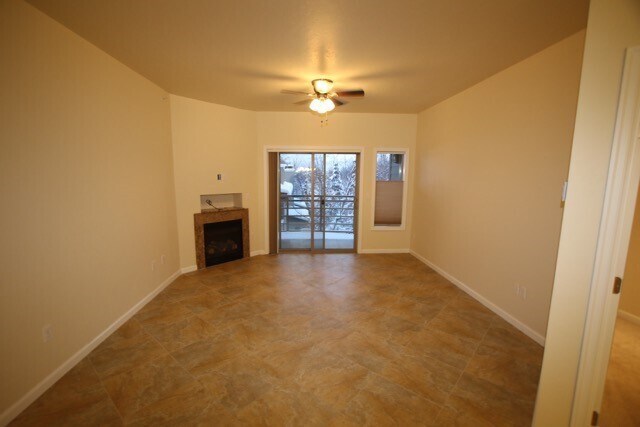 Building Photo - 1126 E 16th Ave