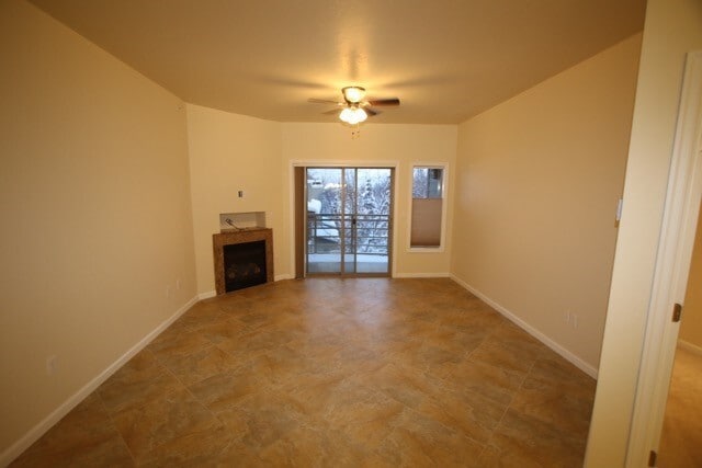 Building Photo - 2 Bedroom Condo close to Downtown!