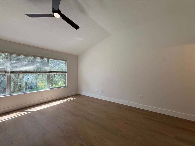 Building Photo - 2608 Chelsea Manor Blvd