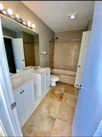 Building Photo - 2204 Foxcroft Ln