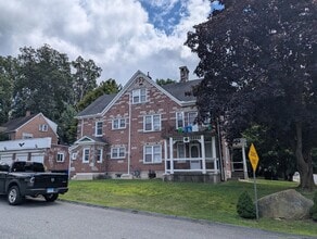 Building Photo - 89 Hillside Ave