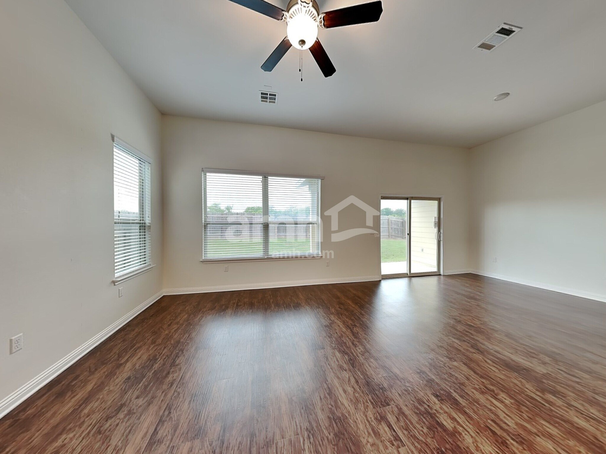 Building Photo - 6012 Gerard Dr