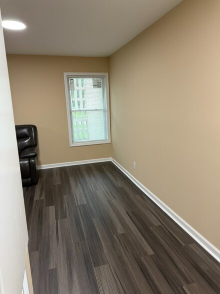Building Photo - 1720 Westhaven Ln