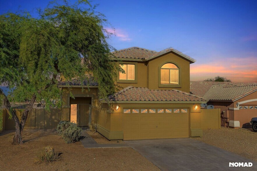 Building Photo - 7118 N 77th Dr