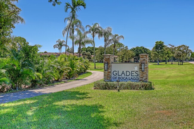 Building Photo - 21662 Arriba Real