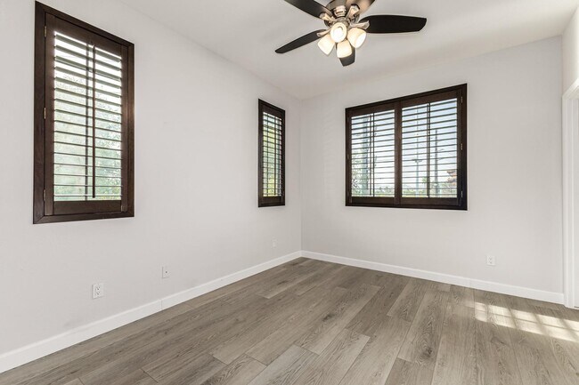 Building Photo - 2315 N 52nd St