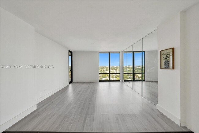 Building Photo - 1600 S Ocean Dr