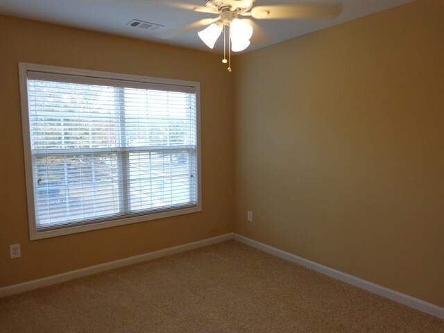 Building Photo - 812 Buffington Way