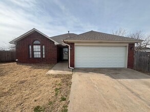 Building Photo - Beautiful 3 Bed 2 Bath in Norman