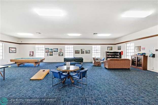 Building Photo - 2151 NE 68th St