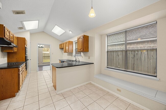 Building Photo - 2122 Echo Ridge