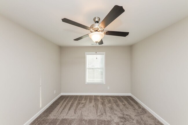 Building Photo - 3604 Silvery Wy