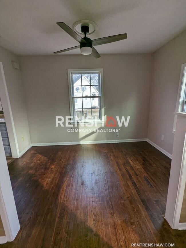 Building Photo - Completely Upgraded Property - Move in Ready!