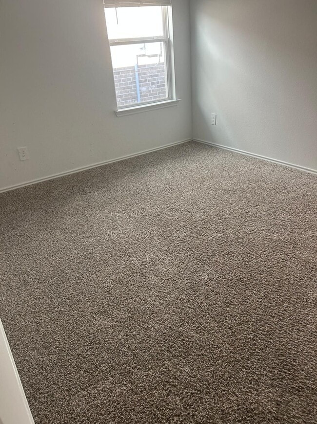 Building Photo - 23810 Desert Brush Ct