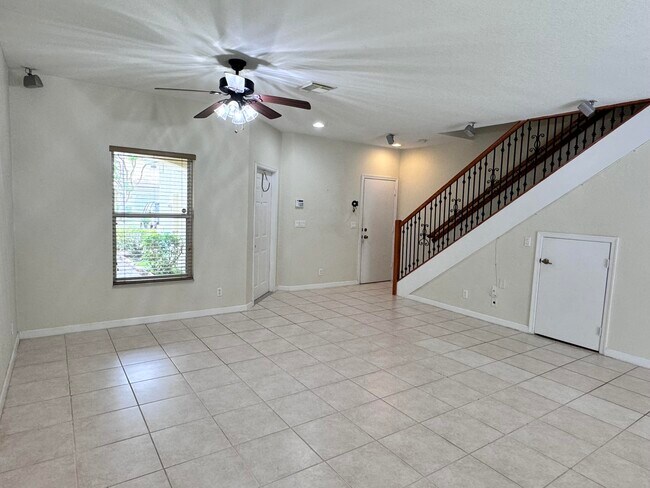 Building Photo - 13379 Georgian Ct