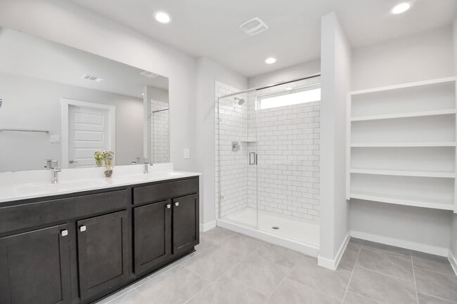 Building Photo - 7431 Teton Creek Trace