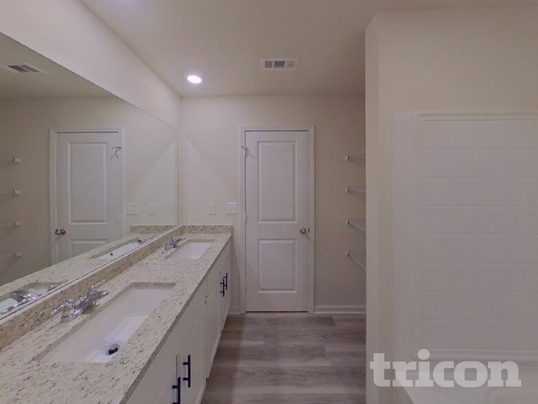 Building Photo - 110 Avondale Blvd SE