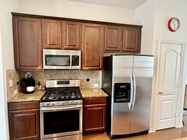 Building Photo - 5029 Parkview Pl