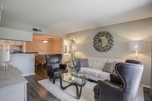 Building Photo - 1 bedroom in Tampa FL 33618