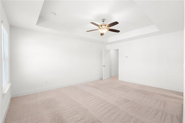 Building Photo - 2469 Honey Wy