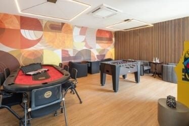 Building Photo - 285 BROADWAY