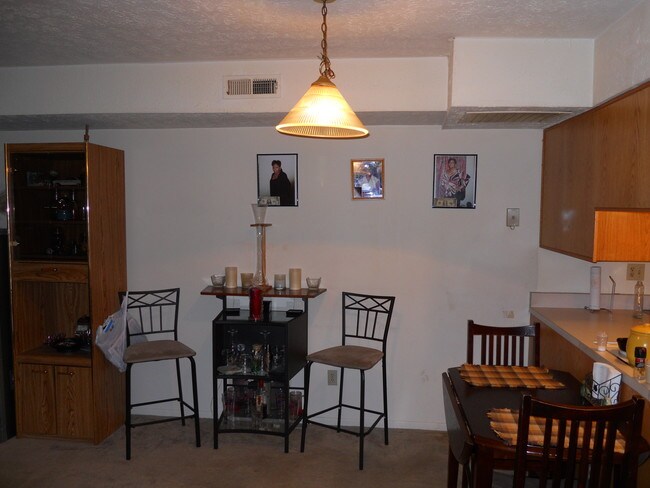 Building Photo - Barrow Street Apartments