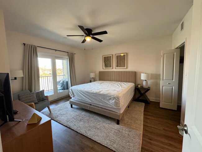 Building Photo - 3001 River Towne Way