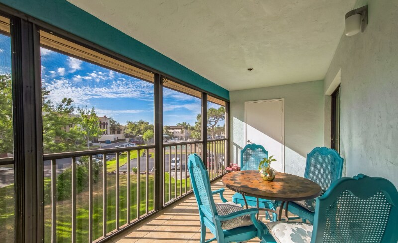 Building Photo - 104 Capri Isles Blvd