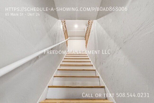 Building Photo - 65 Main St