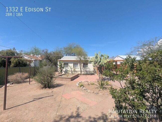 Building Photo - 1332 E Edison St