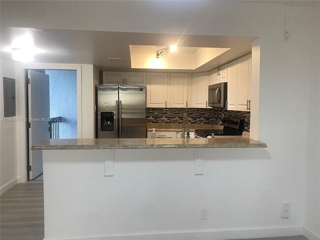 Building Photo - 12219 SW 14th Ln