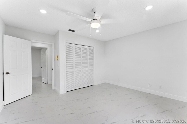 Building Photo - 2244 Quail S Rdg
