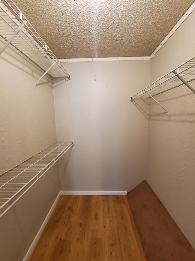 Building Photo - Lin Properties (7806 Topawa Cv)