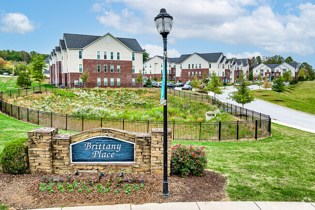 Building Photo - Brittany Place Apartment Homes