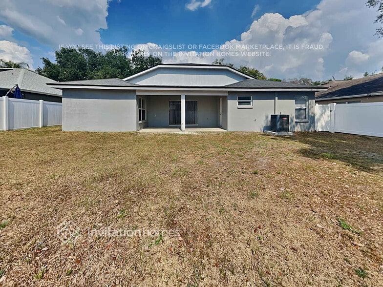 Building Photo - 4625 Daventry Pl