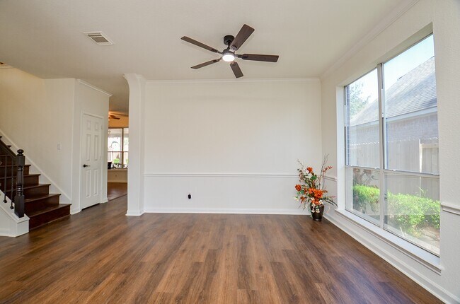 Building Photo - 18106 Rileybrook Cir