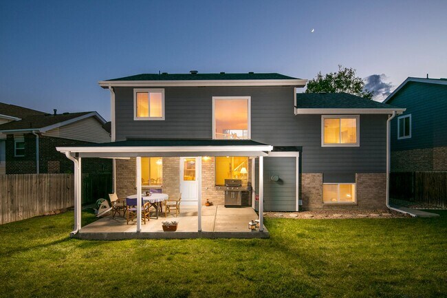Building Photo - Spacious and Serene Home with Ideal Location near Parks, Trails, and Schools!