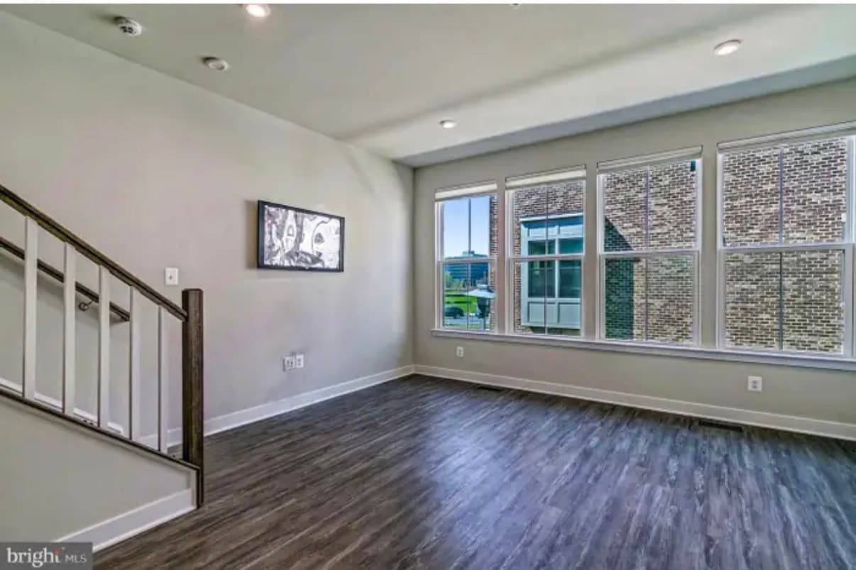 Building Photo - 2820 Arts Vista Blvd