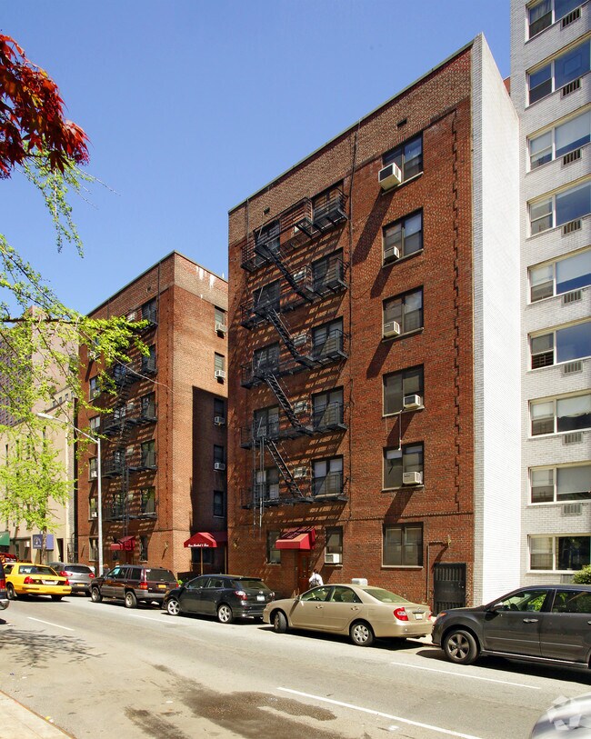 Primary Photo - 303 E 71st St