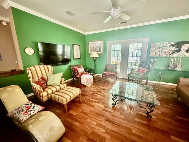 Building Photo - Two Bedroom plus Office Furnished Home in Sun City!