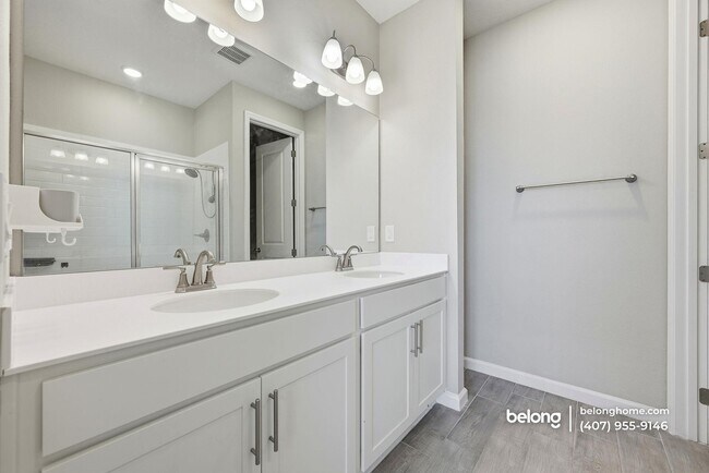 Building Photo - 1543 Sugarbelle Cir