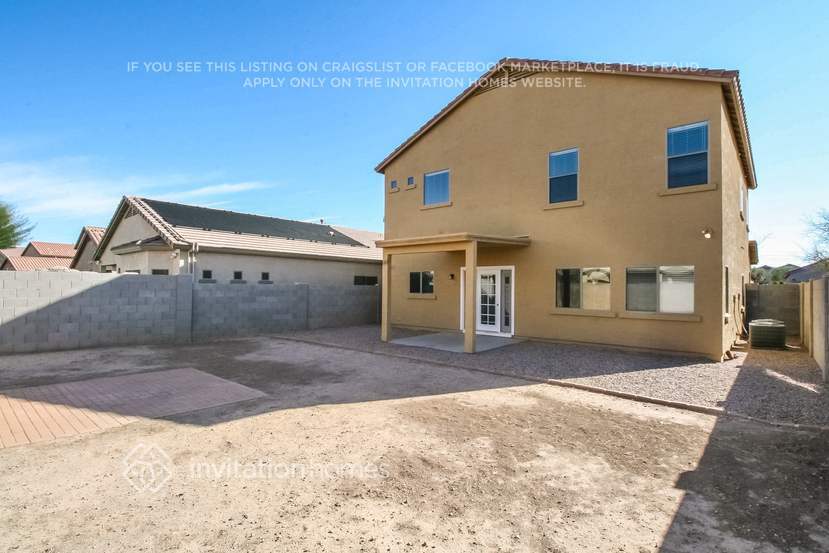 Building Photo - 44248 W Neely Dr