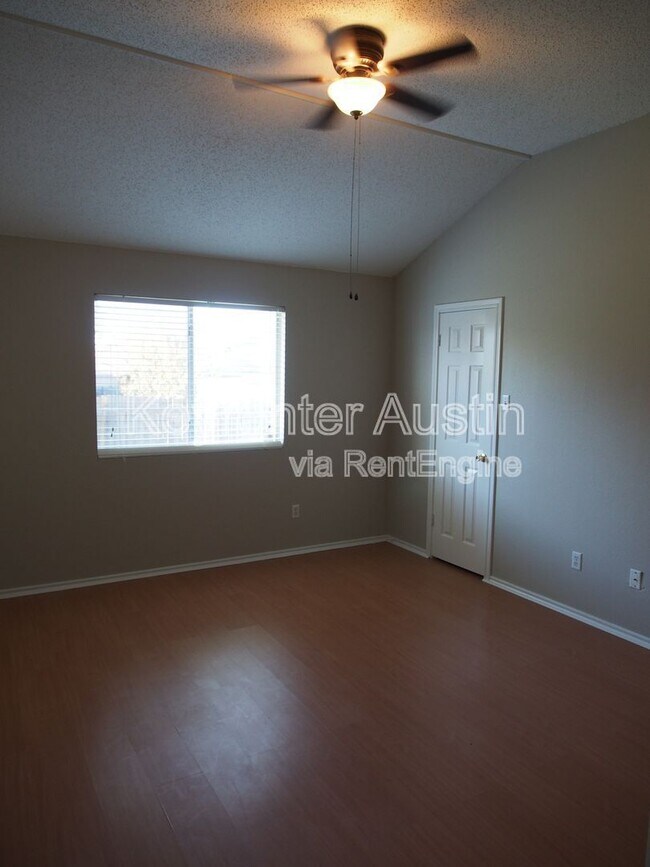 Building Photo - 1702 Verbena Way