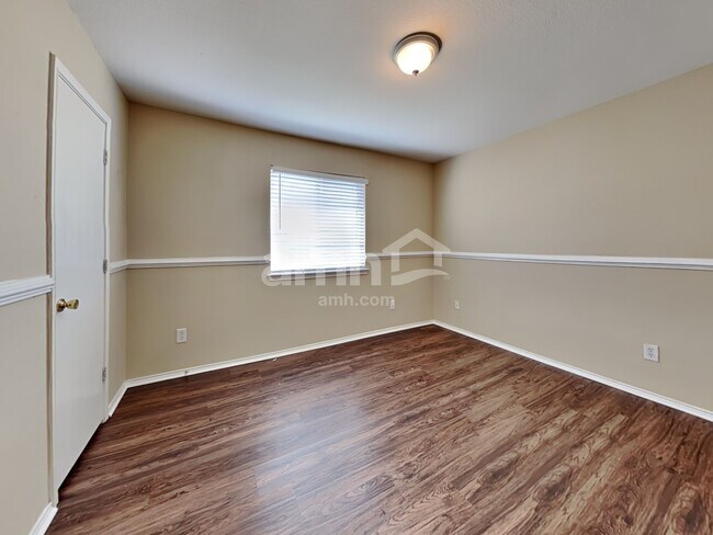 Building Photo - 1408 Eagles Nest Trail