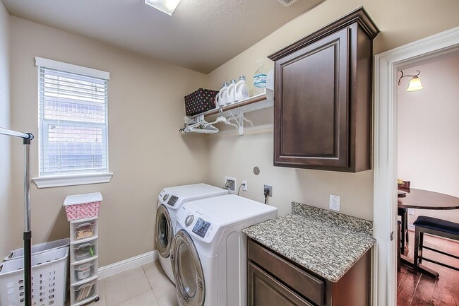 Building Photo - 24211 Olivara Ln