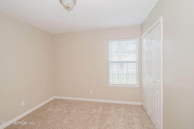 Building Photo - 10715 Ogalla Ave