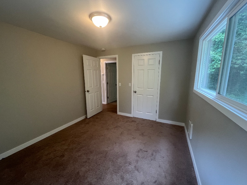 Building Photo - 12631 34th Ave S