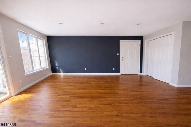 Building Photo - 231 N 12th St