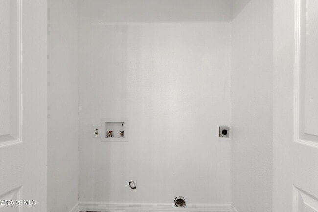 Building Photo - 6454 E University Dr